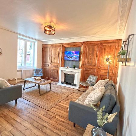 Gite Cosy Avec Jacuzzi Classe 3 Etoiles Poncin Экстерьер фото