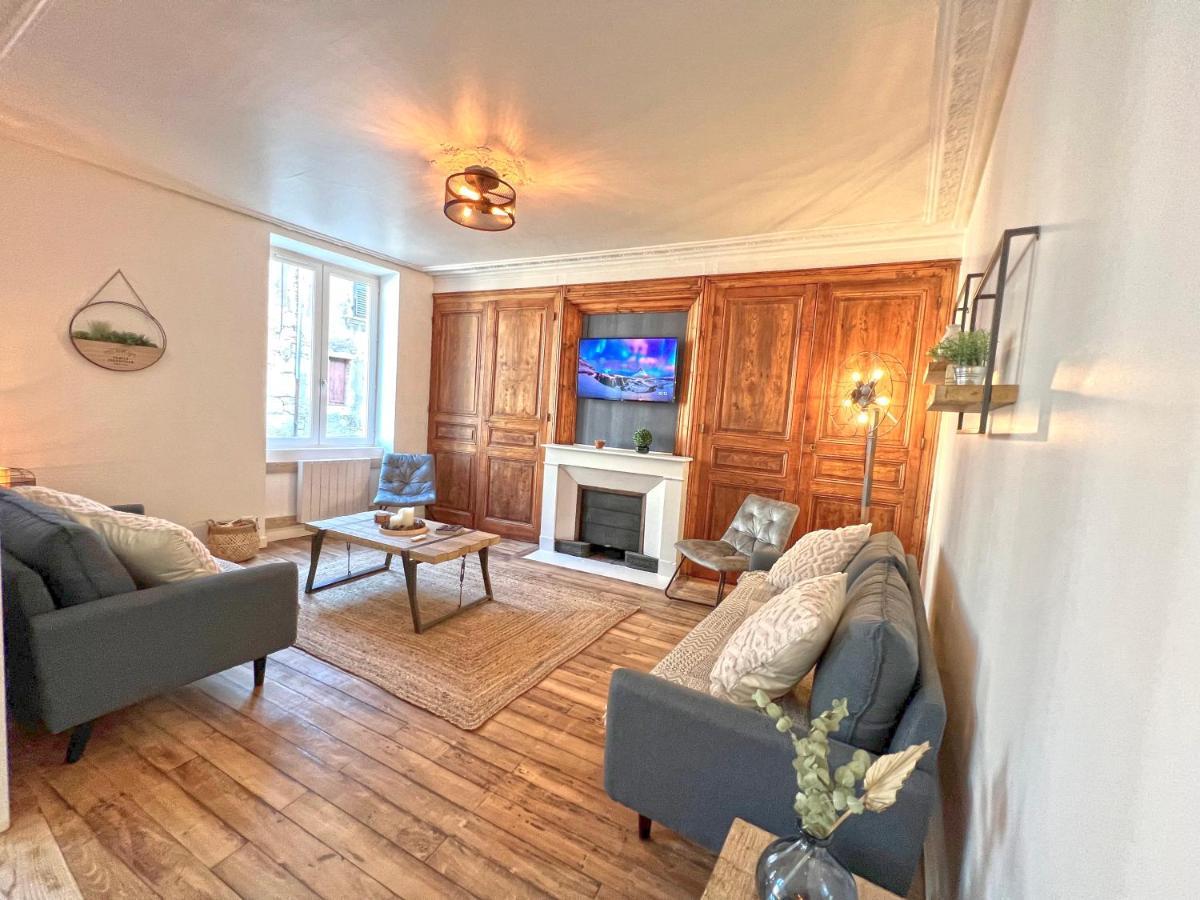 Gite Cosy Avec Jacuzzi Classe 3 Etoiles Poncin Экстерьер фото